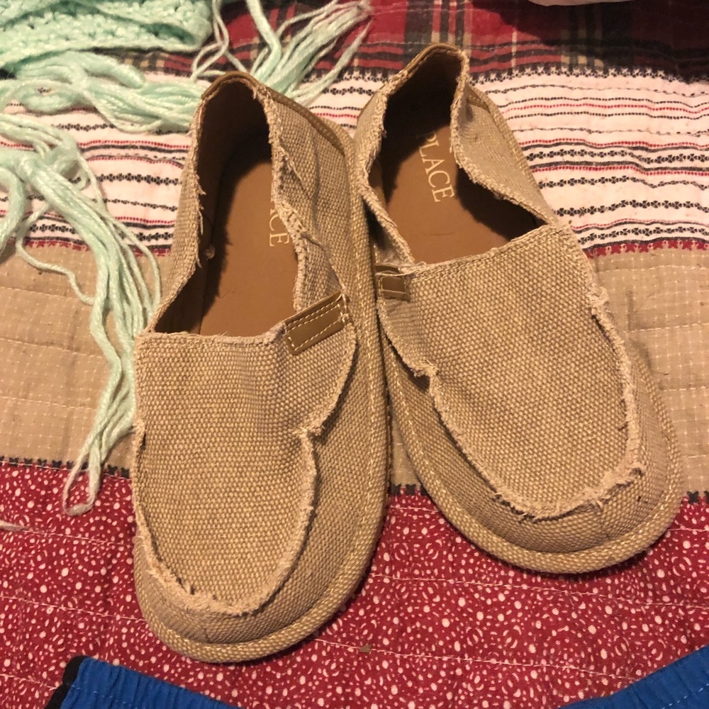 Children’s place slip on shoes!